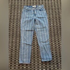 PACSUN women’s mom jean W24